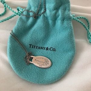 Vintage Tiffany’s tag necklace !